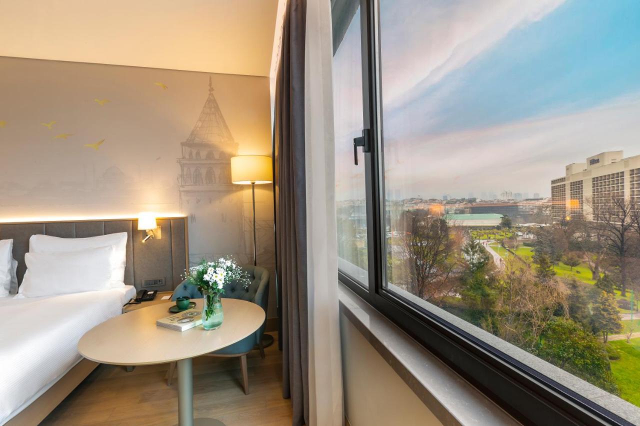 Radisson Hotel Istanbul Harbiye Ngoại thất bức ảnh