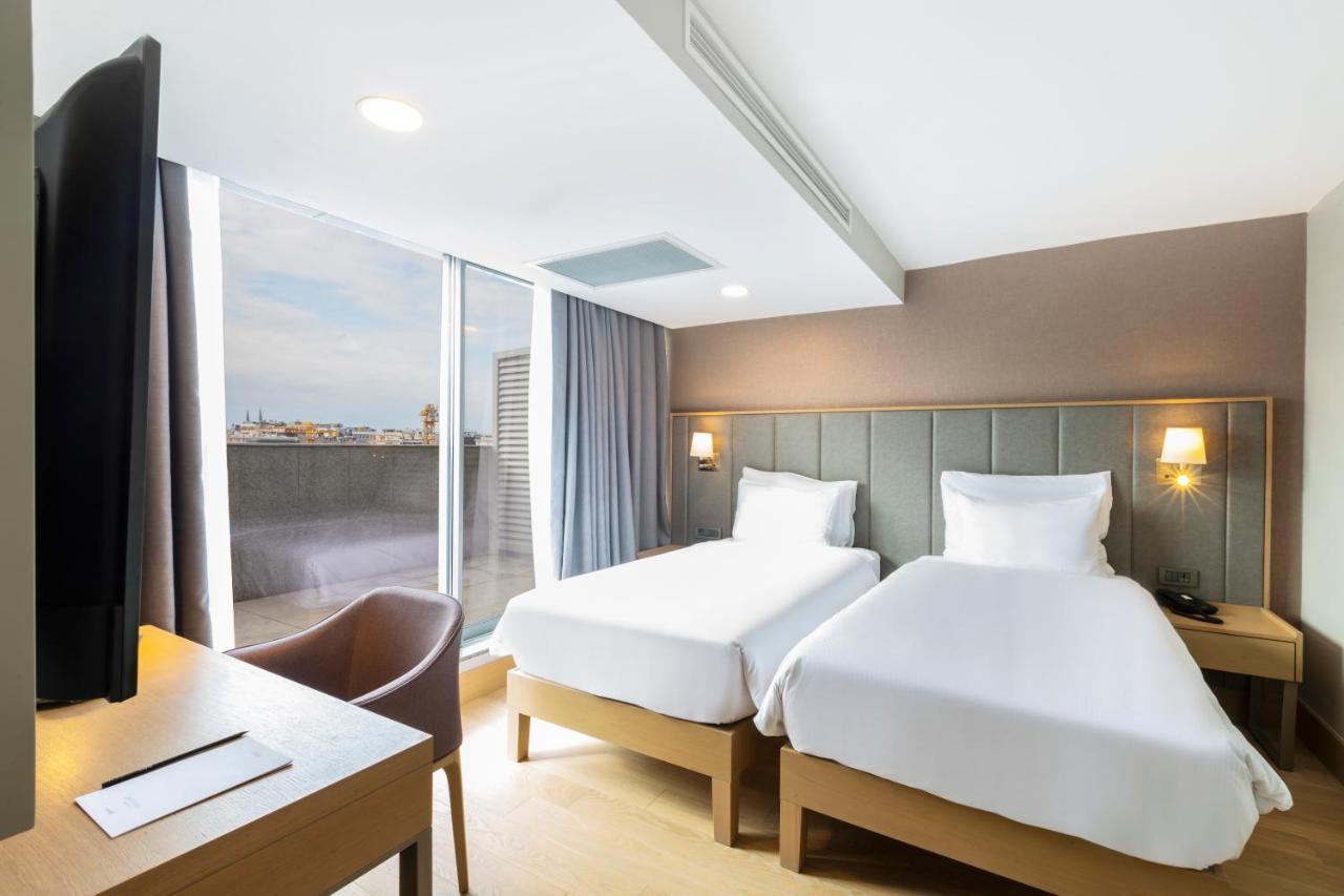 Radisson Hotel Istanbul Harbiye Ngoại thất bức ảnh