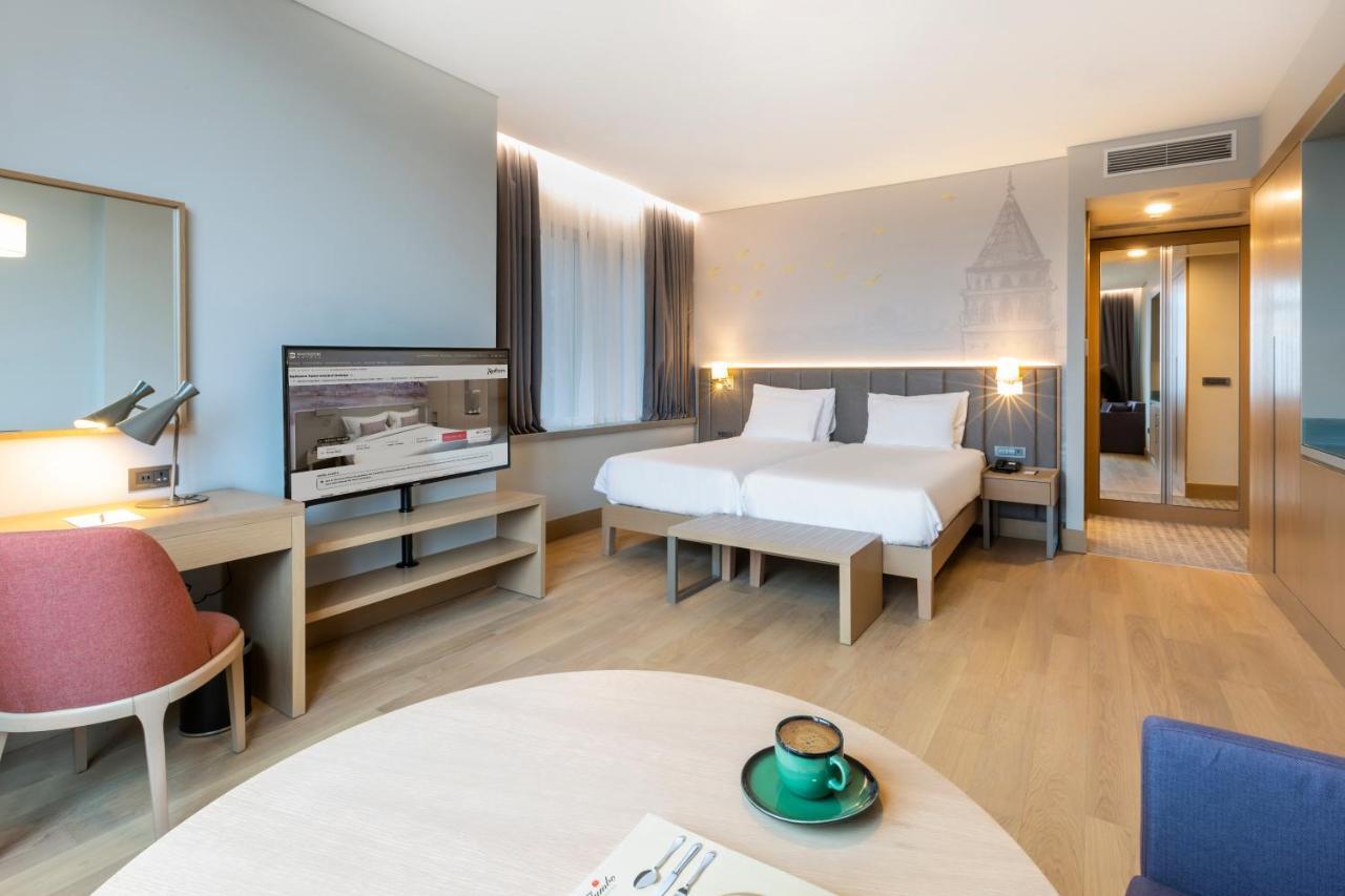 Radisson Hotel Istanbul Harbiye Ngoại thất bức ảnh