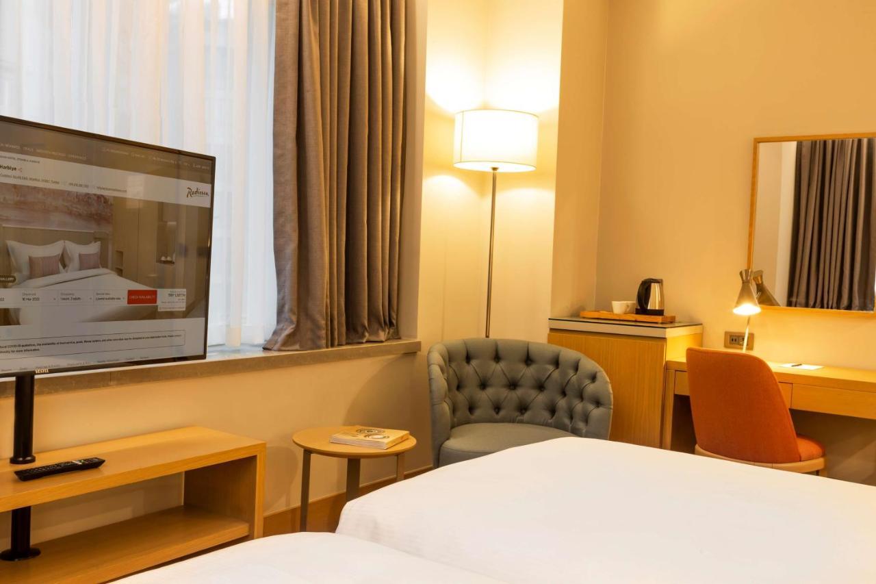 Radisson Hotel Istanbul Harbiye Ngoại thất bức ảnh